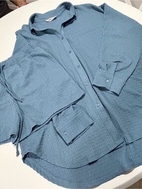 Double Zero Light Blue Textured Button-Down Shirt and matching shorts